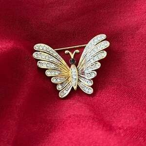 Vtg D'Orlan Butterfly Brooch 22K Gold Plated Swarovski Crystal Signed Pin